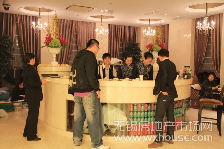 会所吧台      