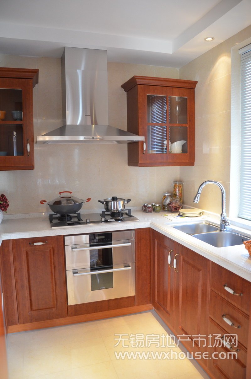 户型147平米样板房：厨房      