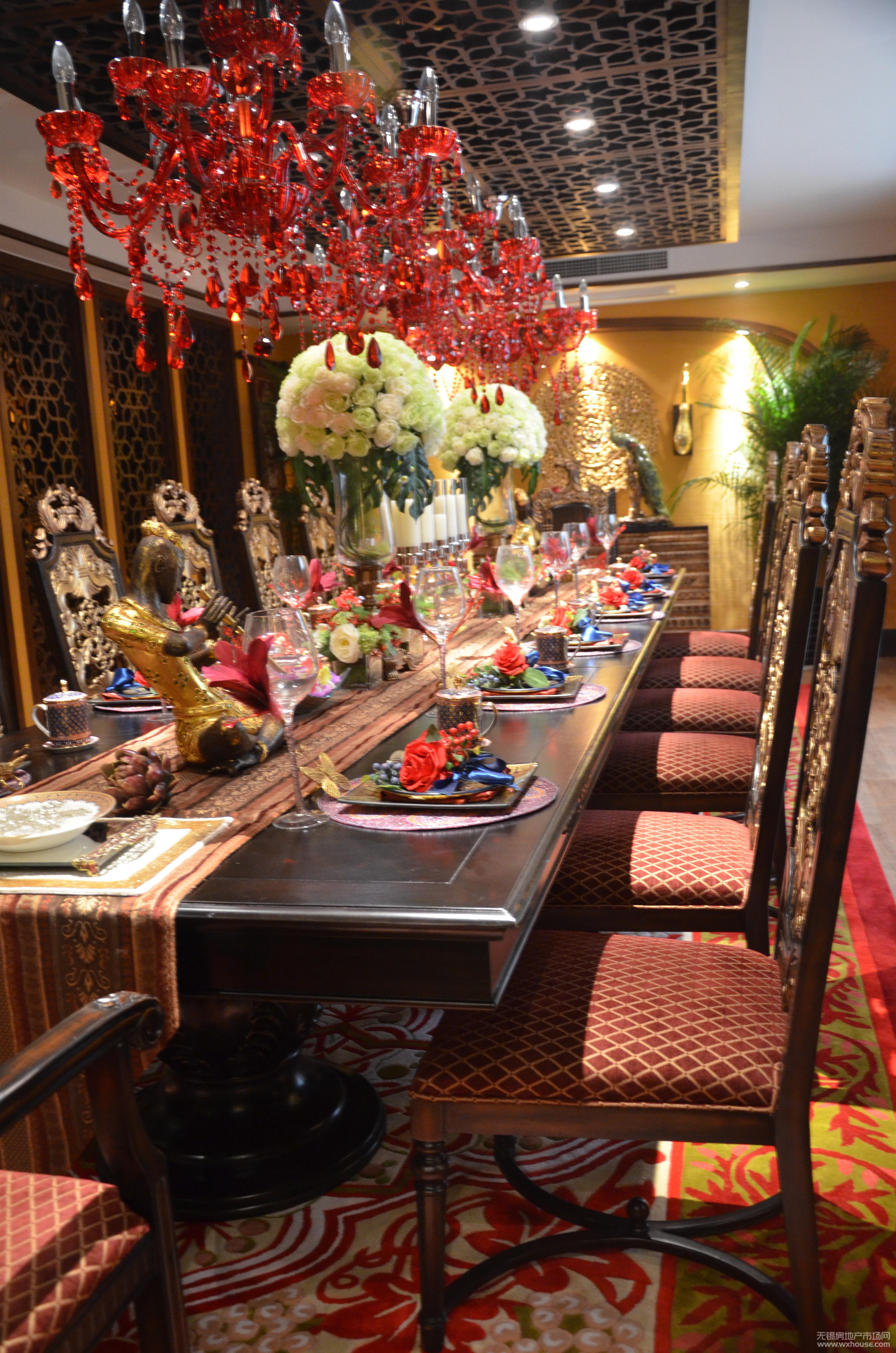 户型198平米样板房:地下餐厅