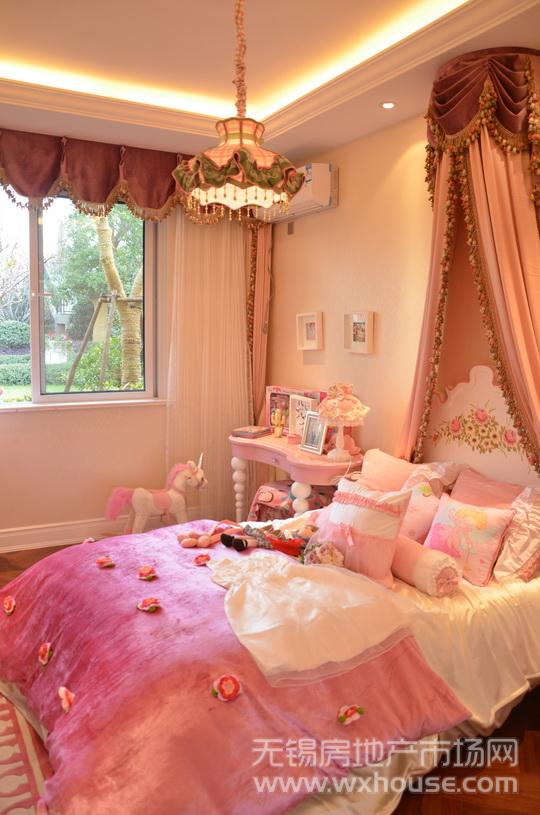 户型119米样板房：卧室      