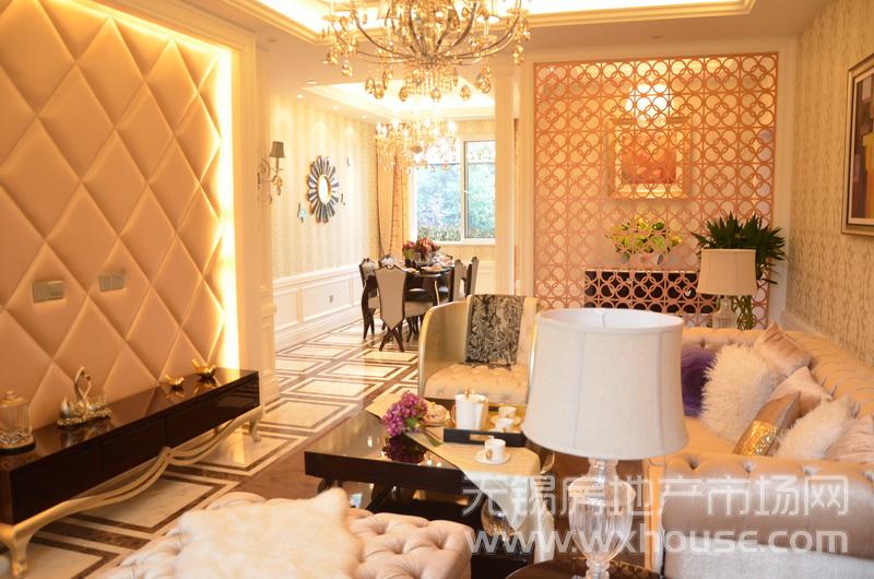 户型119米样板房：餐客厅      