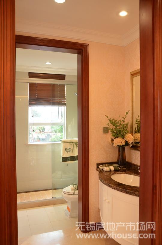 户型124平米样板房：卫生间      