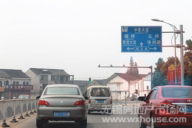 项目周边交通      