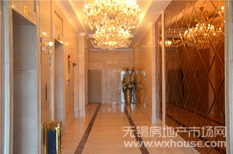 300平米样板间：电梯厅      