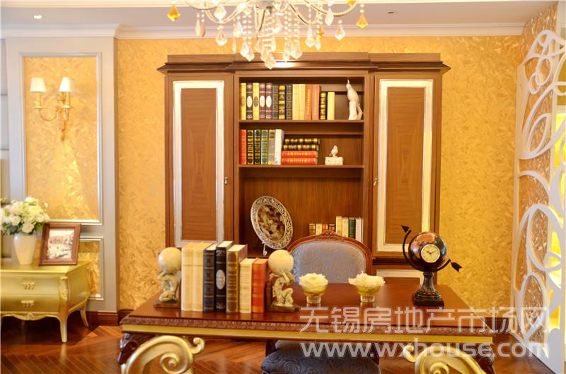 300平米样板间：主卧      