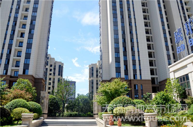 小区内部实景图      