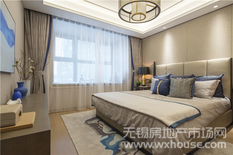 C户型样板间主卧      