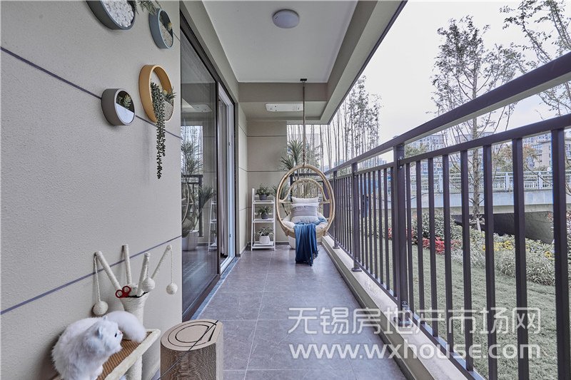 138㎡户型样板间阳台