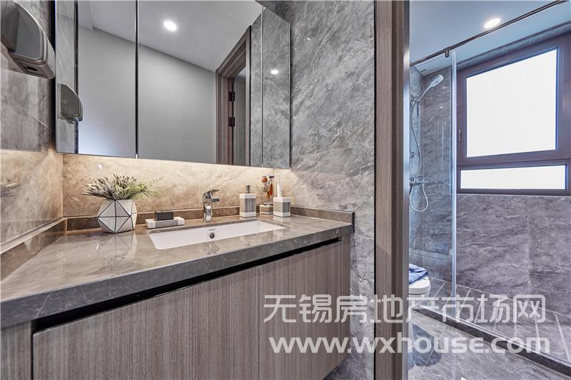 138㎡户型样板间卫生间