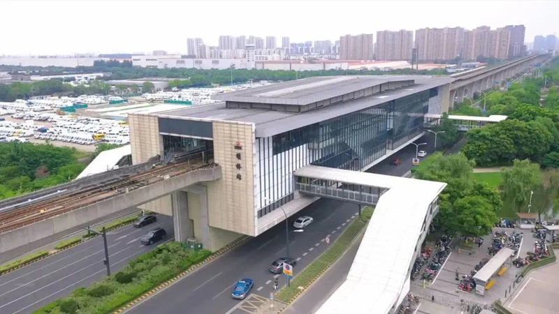 享受S1线的头号红利，这块地足够稀罕
