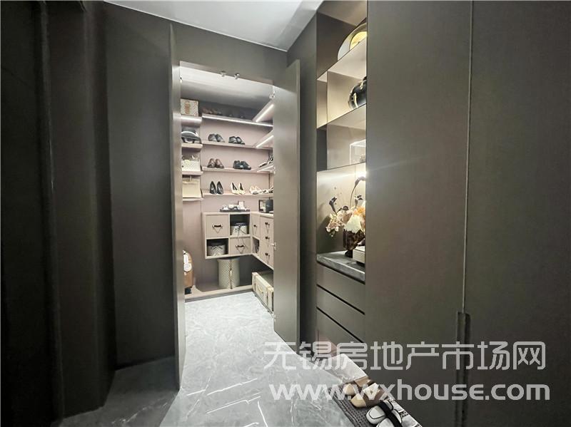 235㎡户型样板间
