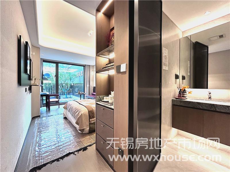 320㎡下叠户型样板间南向父母套房